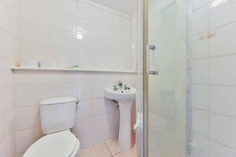 1 bedroom flat for sale, Gleneagle Mews, Streatham, London, SW16