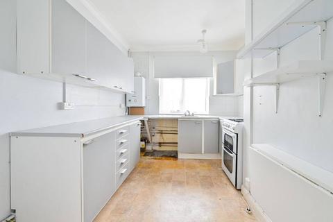 3 bedroom flat for sale, Davidson Gardens, Nine Elms, London, SW8