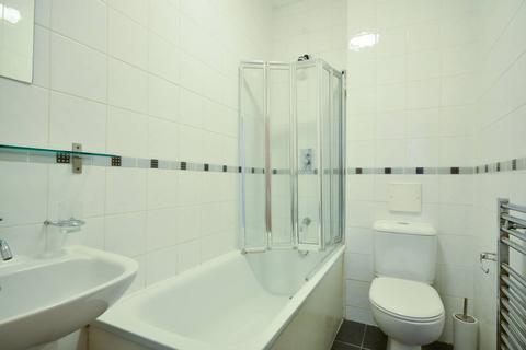 1 bedroom flat to rent, Brixton Road, Stockwell, London, SW9
