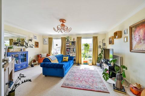 4 bedroom terraced house to rent, Albert Drive, Southfields, London, SW19