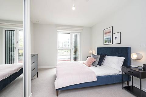 3 bedroom flat to rent, Windlass Apartments, N17, Tottenham, London, N17
