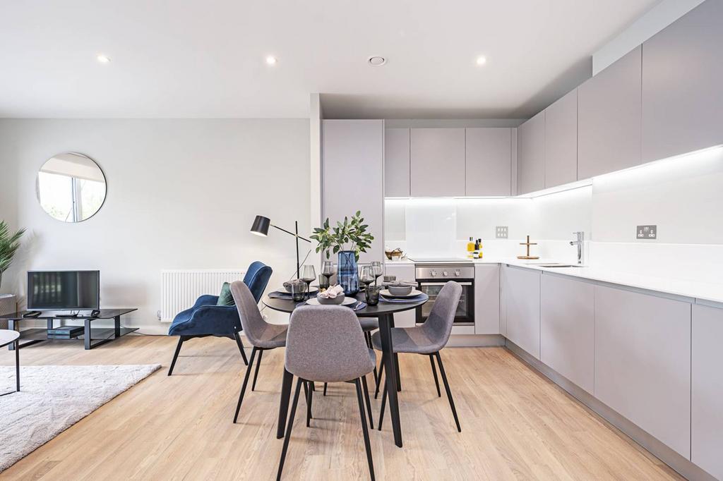 Windlass Apartments, N17, Tottenham... 3 bed flat £3,350 pcm (£773 pw)