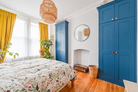 2 bedroom flat for sale, LORDSMEAD ROAD, Tottenham, London, N17