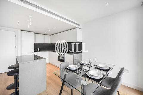 2 bedroom flat to rent, 10 Marsh Wall London E14