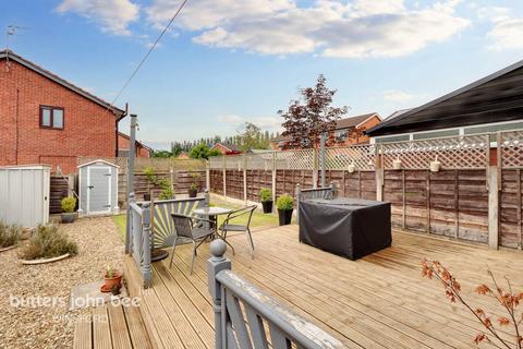 2 bedroom semi-detached house for sale, Willow Close, Winsford
