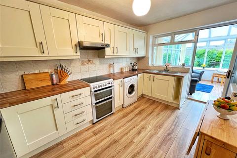 2 bedroom bungalow for sale, Arundel Close, Carrbrook, Stalybridge, Greater Manchester, SK15