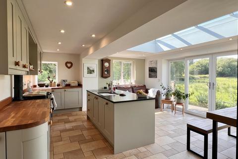 5 bedroom detached house for sale, Cilycwm, Llandovery, Carmarthenshire.