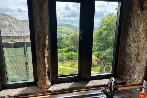 2 bedroom terraced house for sale, Northgate, Heptonstall,Hebden Bridge HX7 7ND.