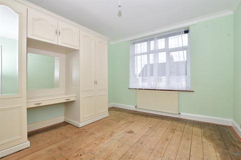 69 Addison Road, Caterham, CR3 5LU