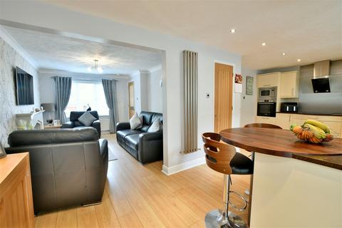 24 Appleton Close, Gateshead, NE11 9SG