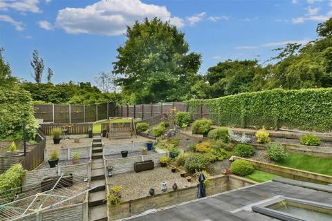 24 Appleton Close, Gateshead, NE11 9SG