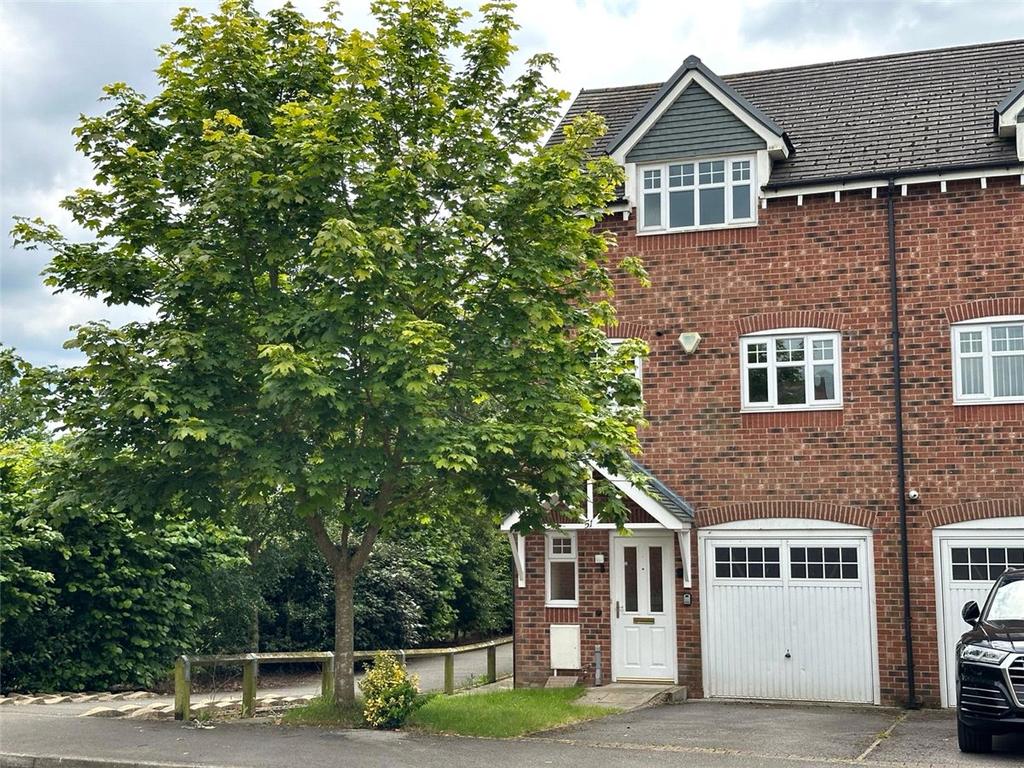 Bracken Way, Harworth, Doncaster... 3 bed end of terrace house to rent
