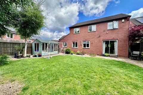 4 bedroom detached house for sale, Frost Road, Ledbury, HR8