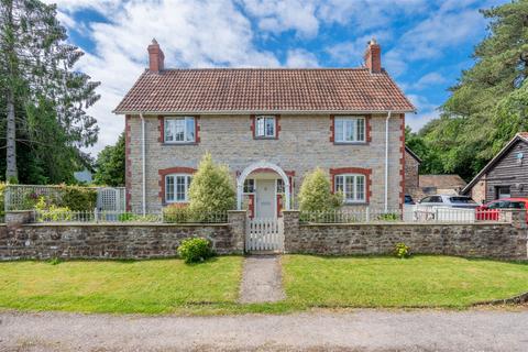 4 bedroom detached house for sale, The Street, Stowey