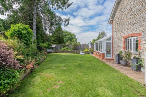 4 bedroom detached house for sale, The Street, Stowey