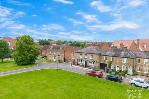13 Church Hill, Epping, CM16 4RA