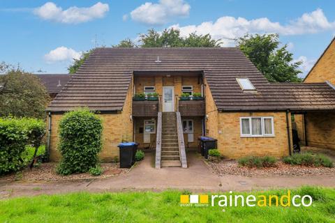 Studio for sale, Redhall Close, Hatfield