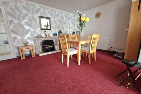 2 bedroom bungalow for sale, Broadhurst Gardens, Burnham-On-Sea, Somerset, TA8