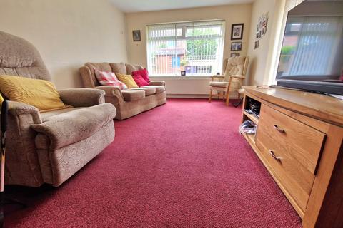 2 bedroom bungalow for sale, Broadhurst Gardens, Burnham-On-Sea, Somerset, TA8