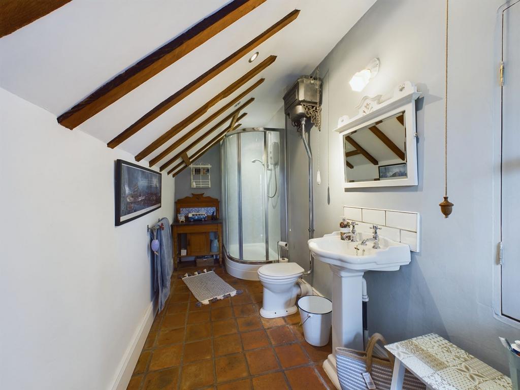 Ground Floor Bathroom