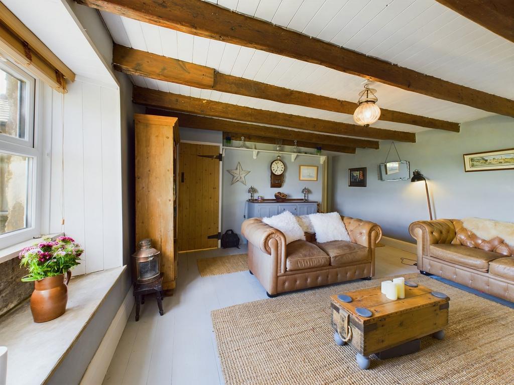 Living room 1