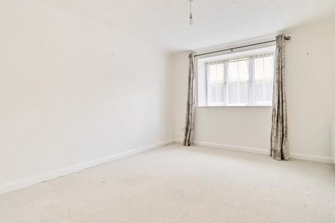 1 bedroom apartment for sale, Lakers Meadow, Billingshurst, West Sussex