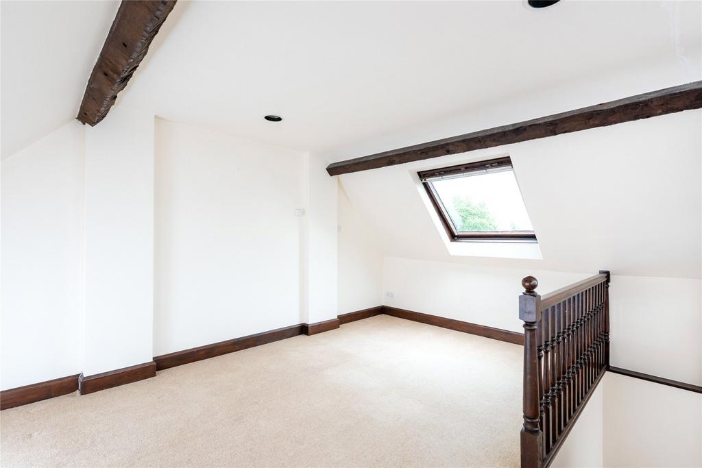 Dining/Bedroom 3
