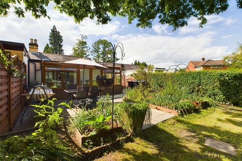 3 bedroom bungalow for sale, Guildford Road, Ottershaw, Surrey, KT16