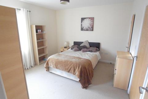 2 bedroom flat to rent, Temple Court, Wakefield, West Yorkshire, UK, WF1