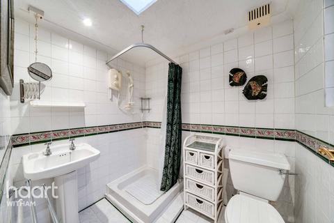 5 Brook Close, Great Totham, Maldon, CM9 8PE