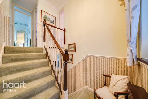 5 Brook Close, Great Totham, Maldon, CM9 8PE