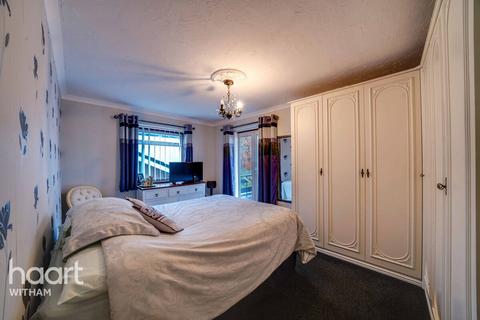 5 Brook Close, Great Totham, Maldon, CM9 8PE