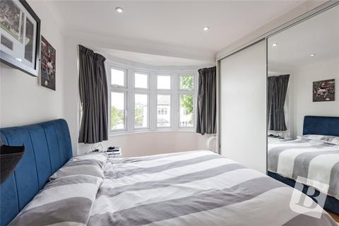 15 Beulah Road, Hornchurch, RM12 4YR