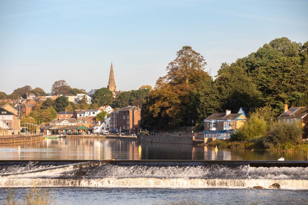 Exe Weir Photo