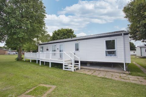 2 bedroom park home for sale, St. Margarets Holiday Park, Reach Road, CT15