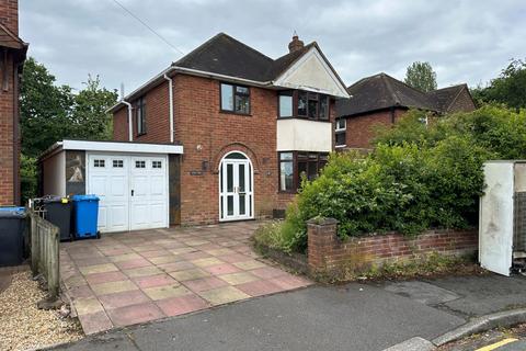 3 bedroom detached house for sale, 62 Heath Farm Road, Codsall, Wolverhampton, WV8 1HT