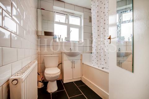 1 bedroom maisonette for sale, Braemar Avenue, London, NW10