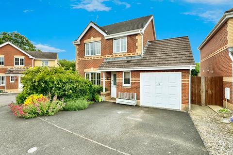 3 bedroom detached house for sale, Ethley Drive, Usk NP15