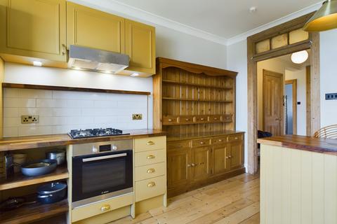2 bedroom flat to rent, Sandport Street, The Shore, Edinburgh, EH6
