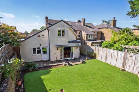 3 bedroom detached house for sale, High Street, Iver SL0