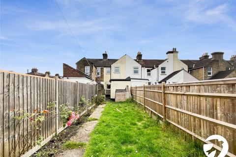 3 bedroom terraced house for sale, Queens Road, Snodland, Kent, ME6