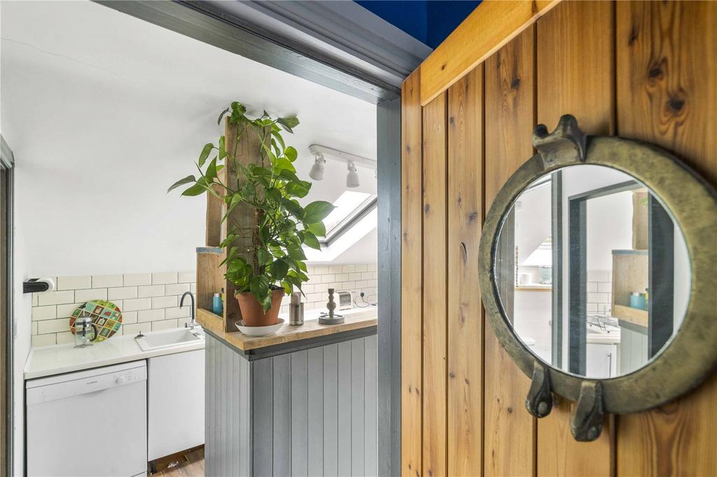 To Kitchen