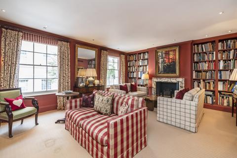 24 Farm Street, London, W1J 5RQ