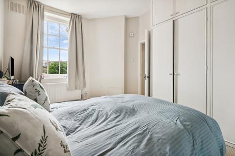 2 bedroom flat for sale, Coleherne Court, Old Brompton Road
