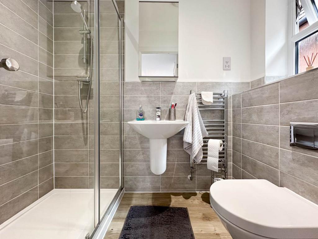 Ensuite