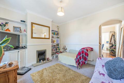 2 bedroom terraced house for sale, Oxford Road, Wokingham, Berkshire