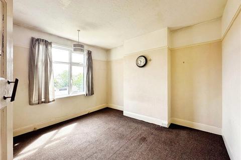3 bedroom terraced house for sale, Bournemouth Park Road, Southend-on-Sea, Essex