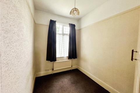192 Bournemouth Park Road, Southend-on-sea, SS2 5LU