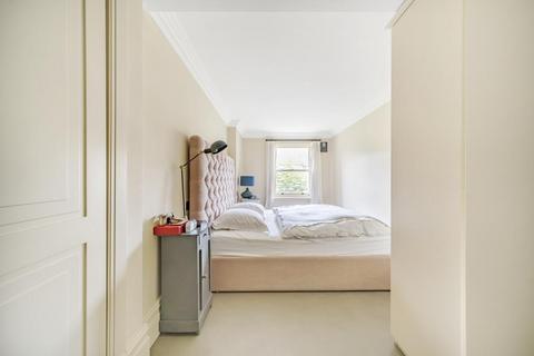3 bedroom flat for sale, St. James Gardens, Holland Park