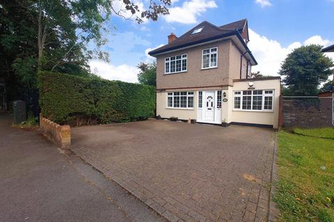 4 bedroom semi-detached house for sale, Kingshill Avenue, Hayes, Greater London, UB4